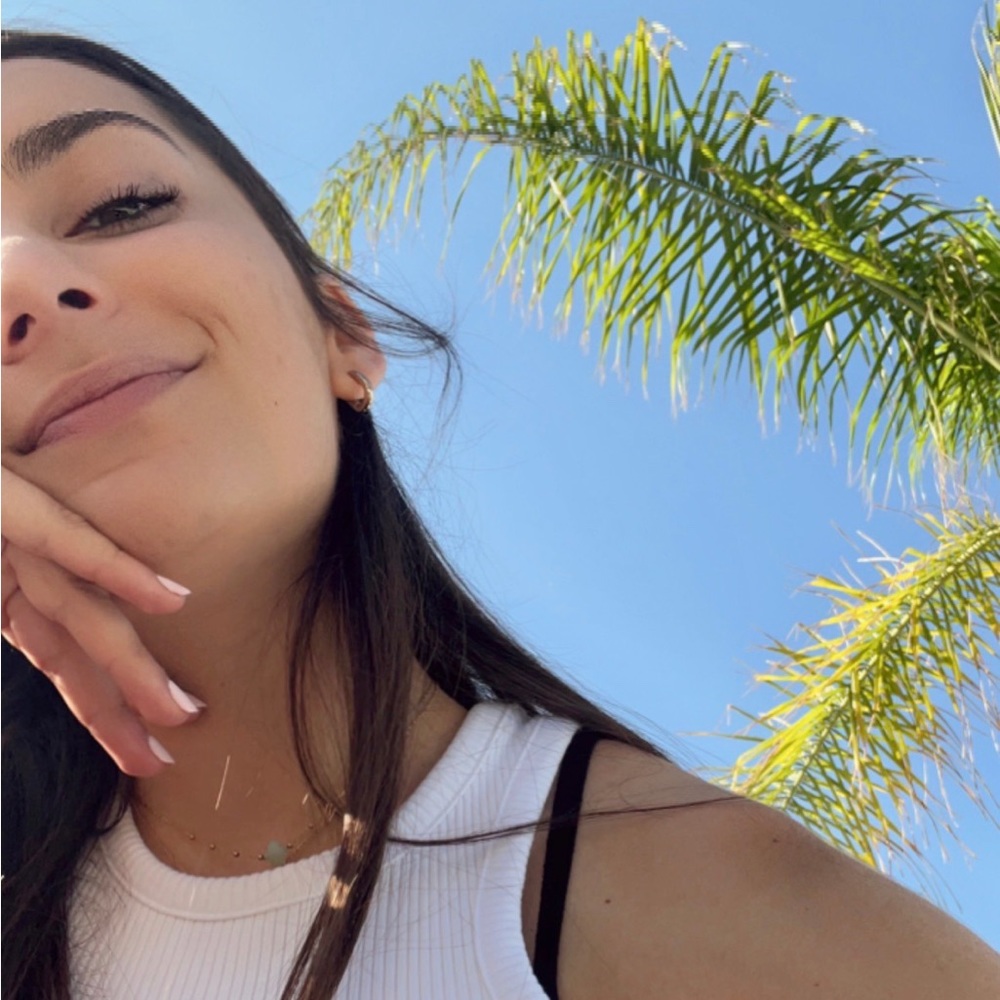 Meet your Posher, Julie